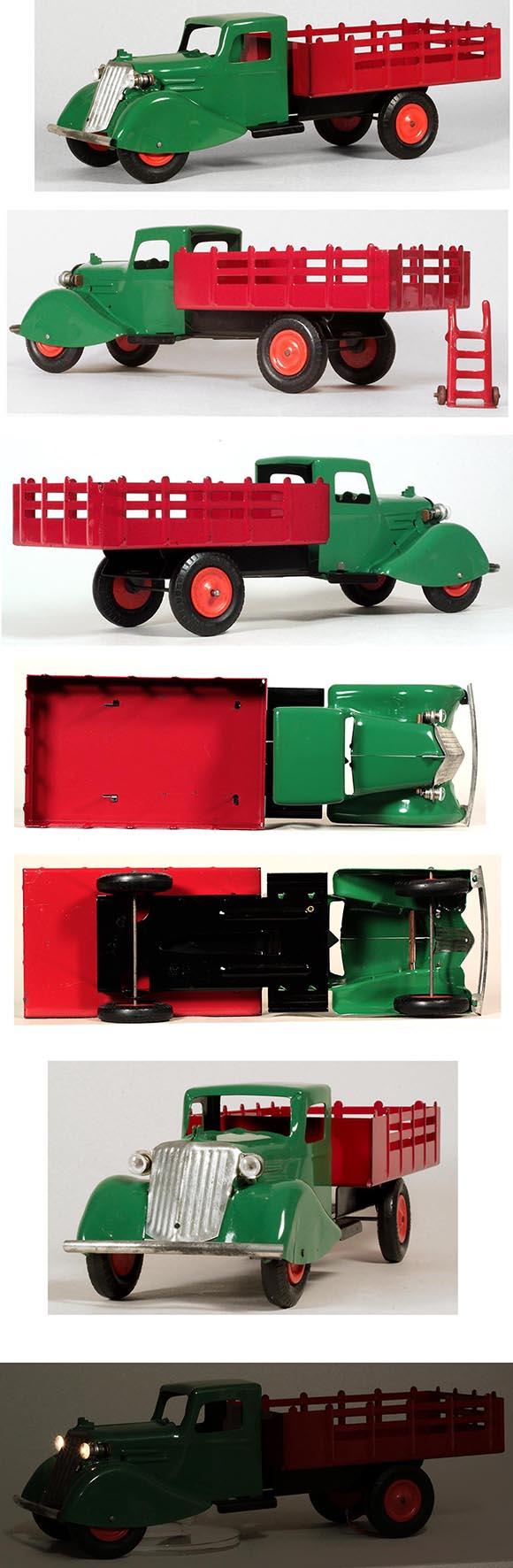 c.1936 Wyandotte, No.354 Streamlined Electric Lighted Stake Truck